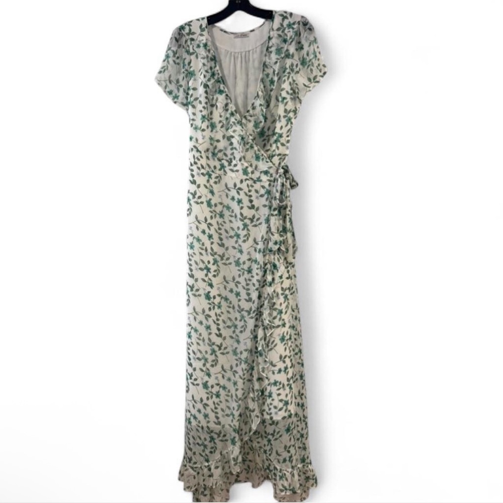 Elegant Green Floral Wrap Dress